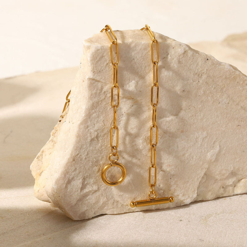 Gold Chain Toggle Necklace