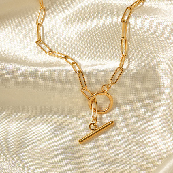 Gold Chain Toggle Necklace