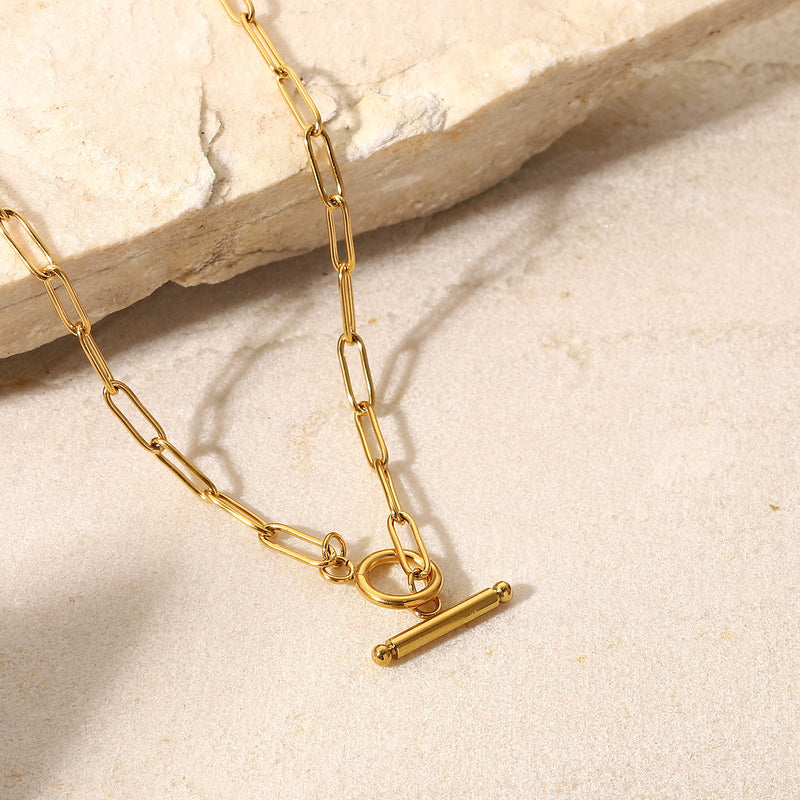 Gold Chain Toggle Necklace